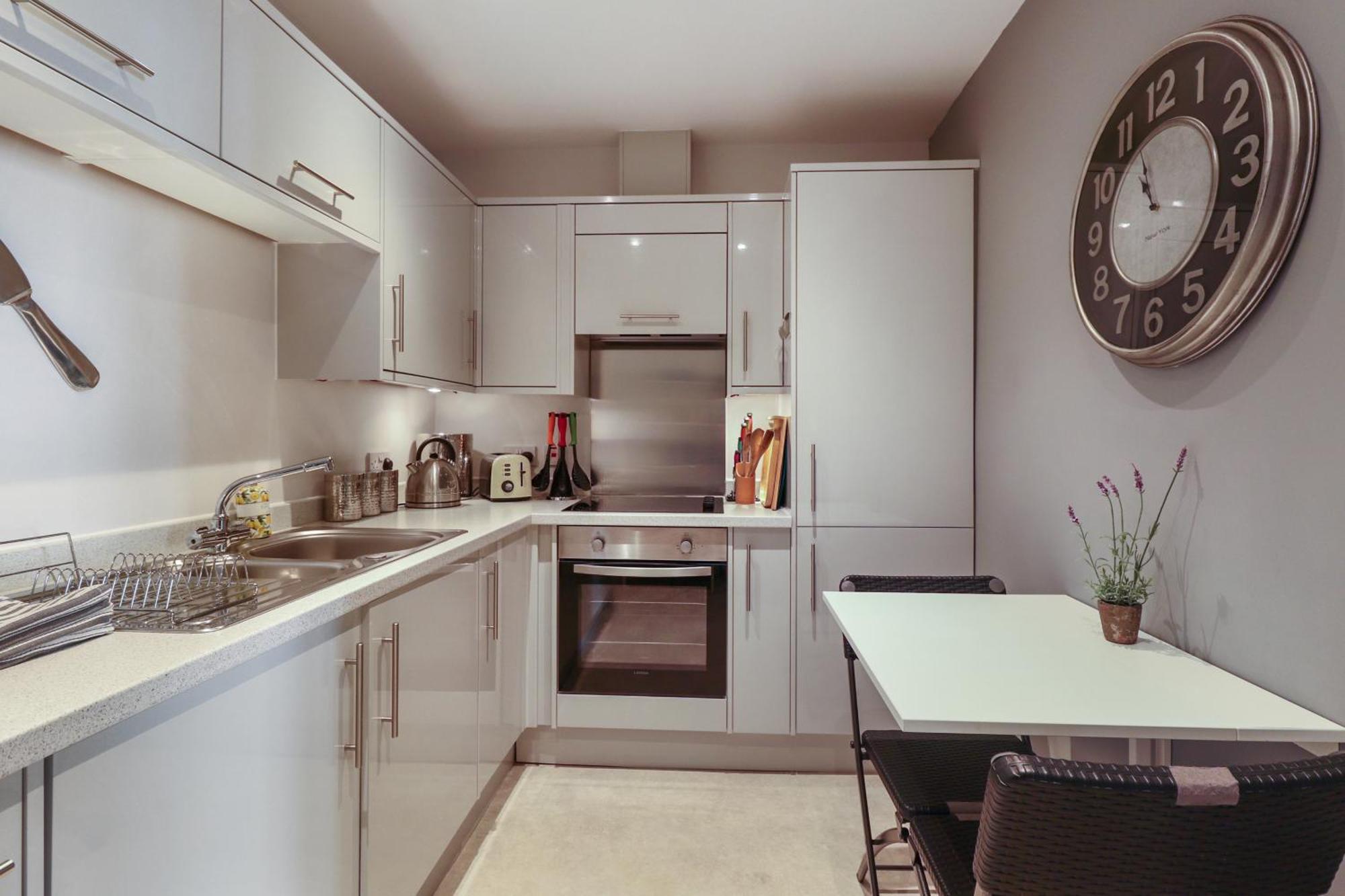 3, Gainsborough House Apartment Cheltenham Ngoại thất bức ảnh