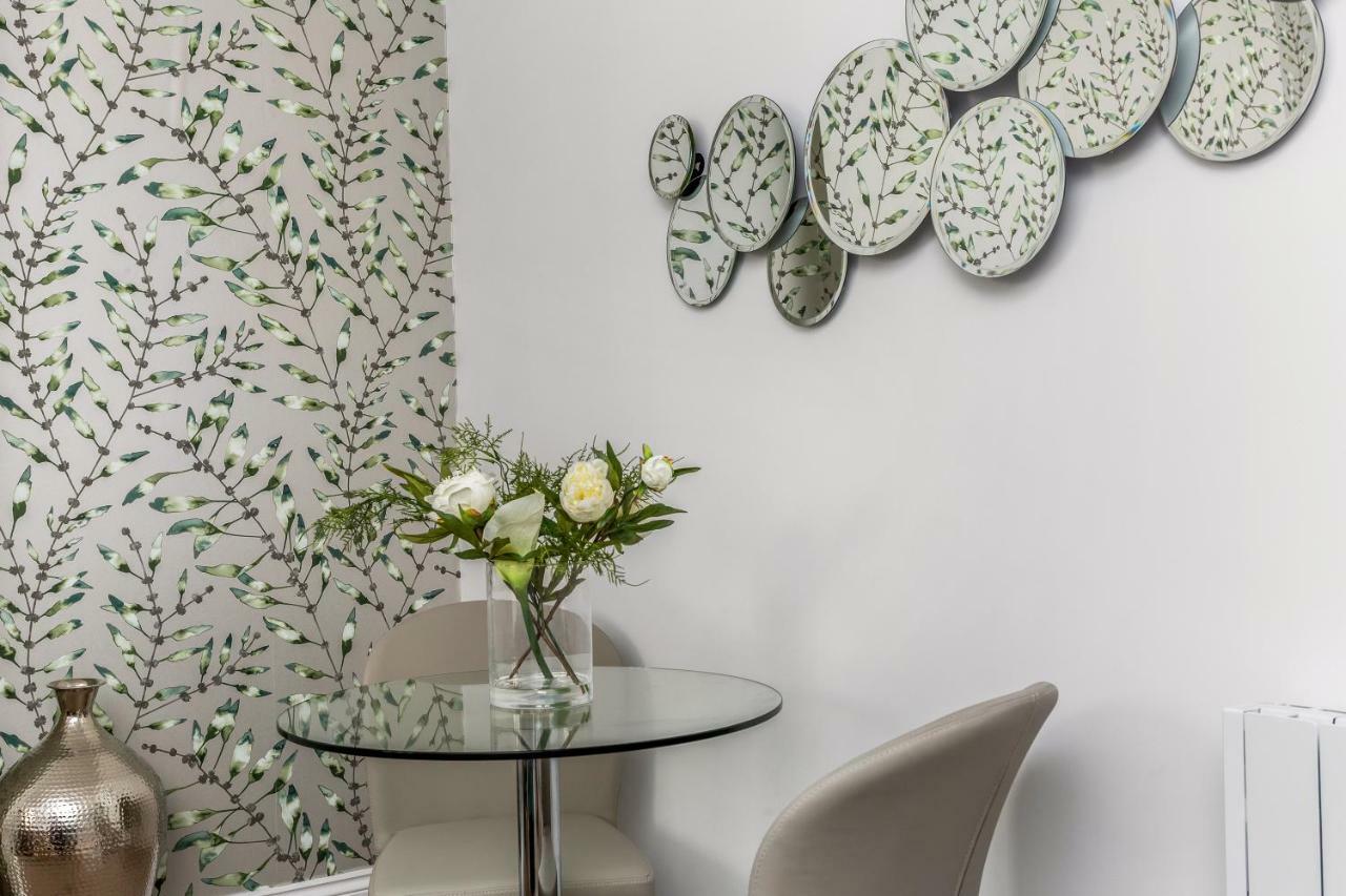 3, Gainsborough House Apartment Cheltenham Ngoại thất bức ảnh